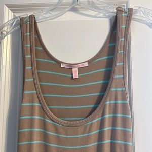 ** 2/$40 ** Victoria’s Secret bodycon ruched maxi dress